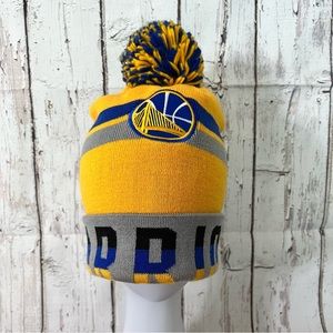 NWT NBA Golden State Warriors Mitchell & Ness Trifecta Cuff Beanie with Pom